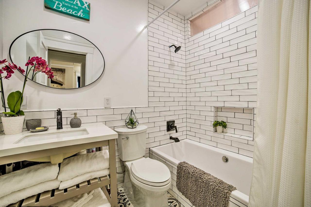Charming Renovated Avalon Townhome, Walk To Beach! Екстер'єр фото